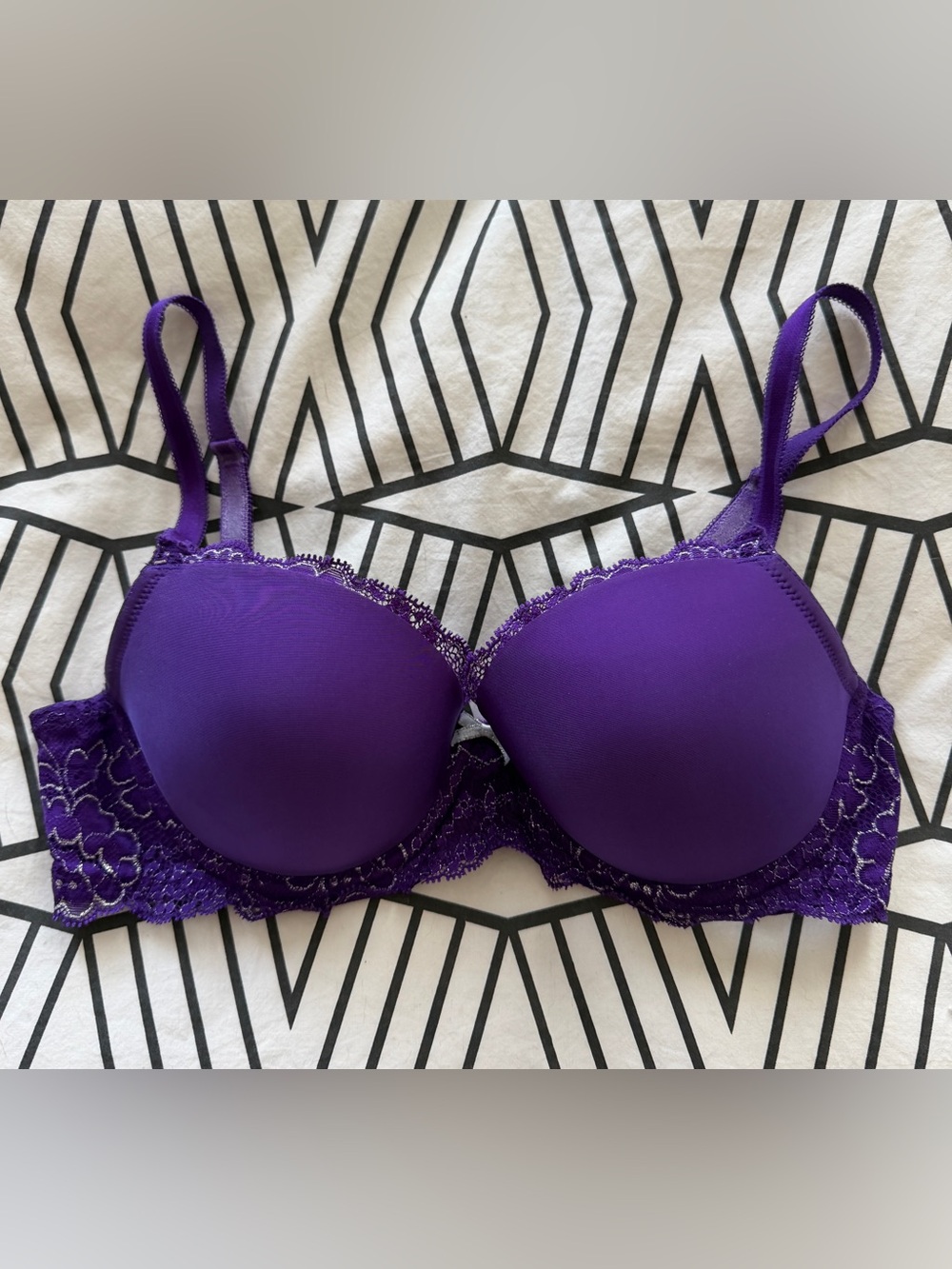 Victoria Secret Dream Angels Lined Demi Bra